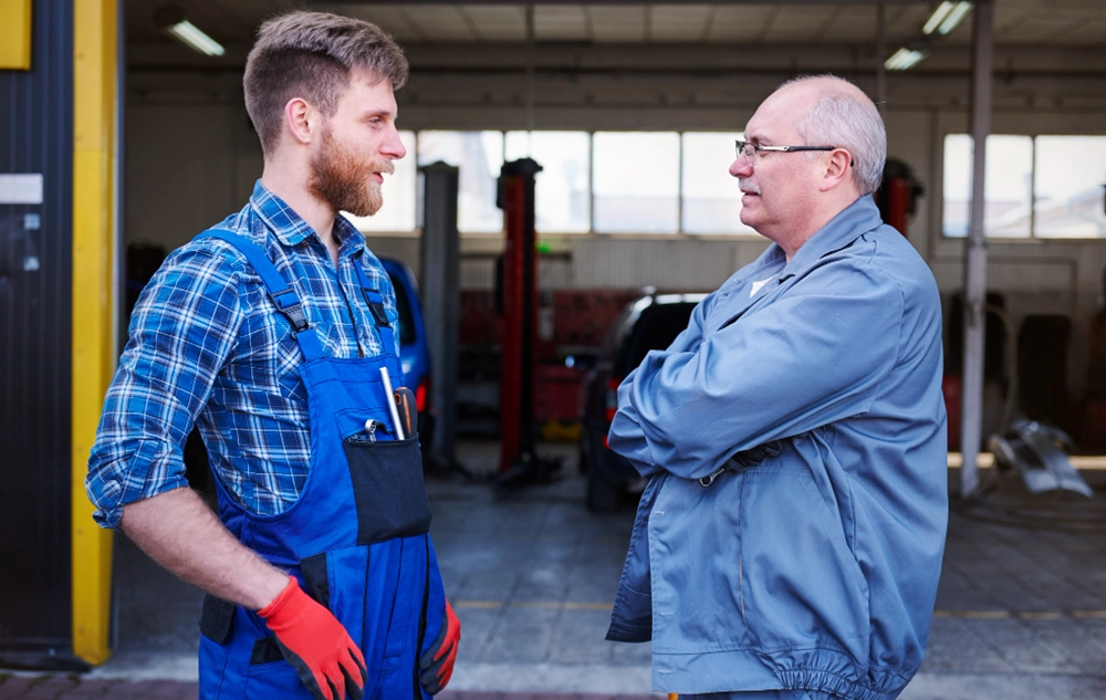 talking-with-engineer